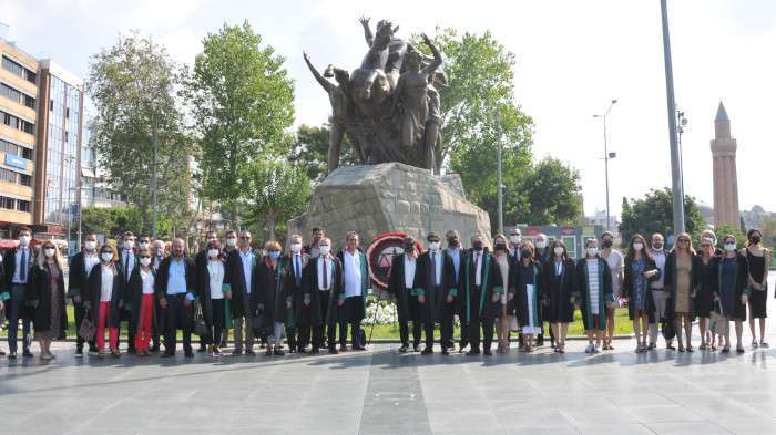 Yeni adli yıl açılışı için tören