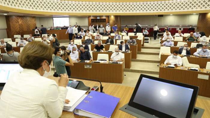 Büyükşehir Meclisinden aşı çağrısı   