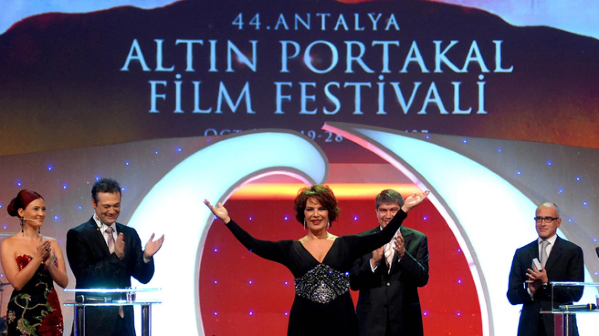 62 yıllık Altın Portakal'ın unutulmazları