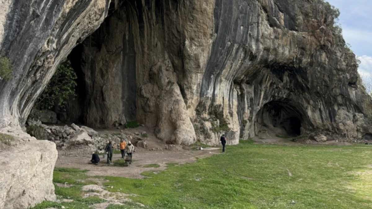 Akdeniz Üniversitesi’nden bilim dünyasına ışık 
