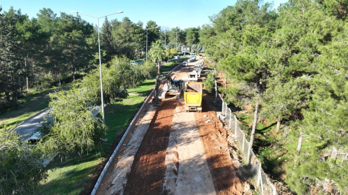 Altıntaş - Kundu Turizm Bölgesi’nde içme suyu hattı tamamlanıyor, yol yenileniyor   