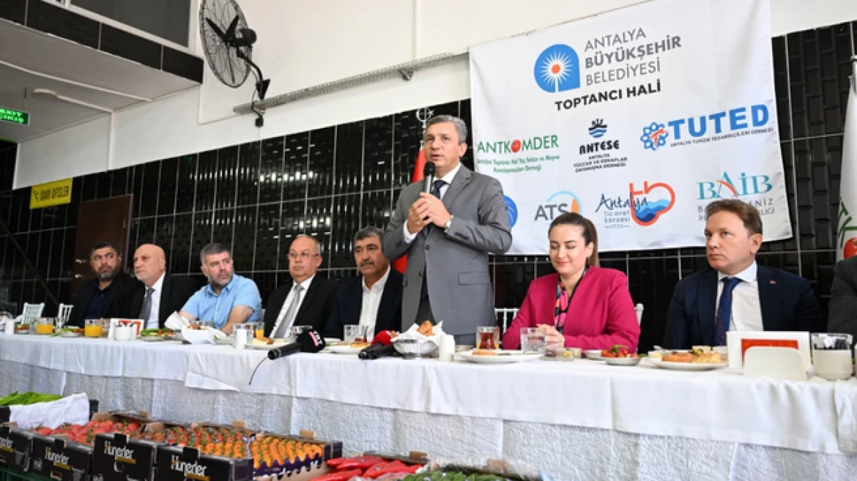 Antalya Toptancı Hali'nde çalışma saatlerinde değişikliğe gidildi   