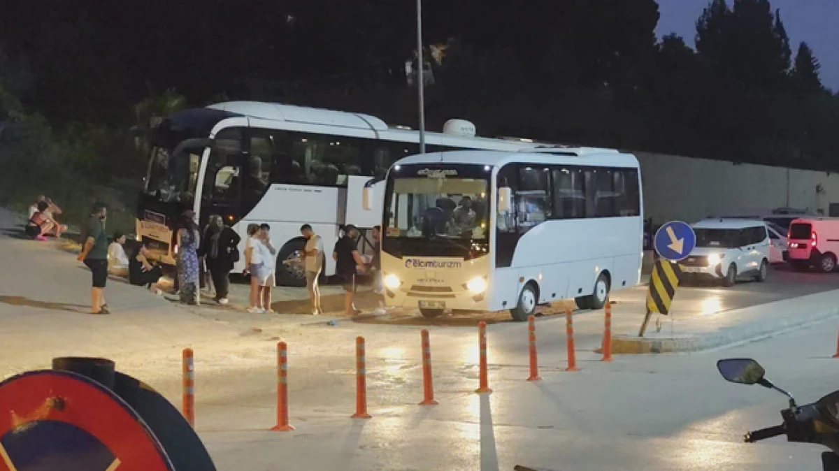 Antalya&rsquo;da 52 kişinin gıdadan zehirlenmesine ilişkin soruşturmada rafting şirketi sahibi tutuklandı