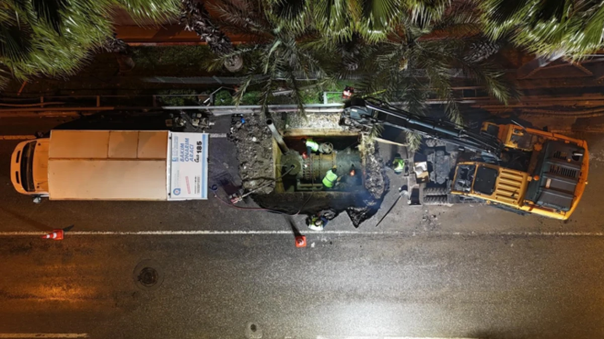 Antalya&rsquo;da ekonomik &ouml;mr&uuml;n&uuml; tamamlamış 35 yıllık vana değiştirildi   