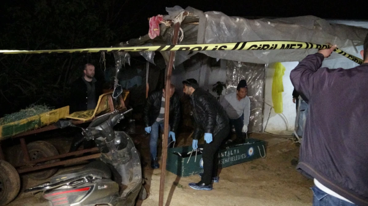 Antalya&rsquo;da gen&ccedil; kadın evde silahla g&ouml;ğs&uuml;nden vurulmuş halde &ouml;l&uuml; bulundu 