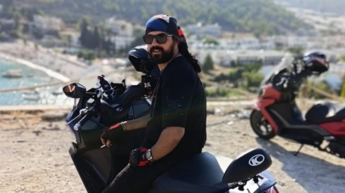 Antalya&rsquo;da gen&ccedil; motokurye ge&ccedil;irdiği kazada hayatını kaybetti   