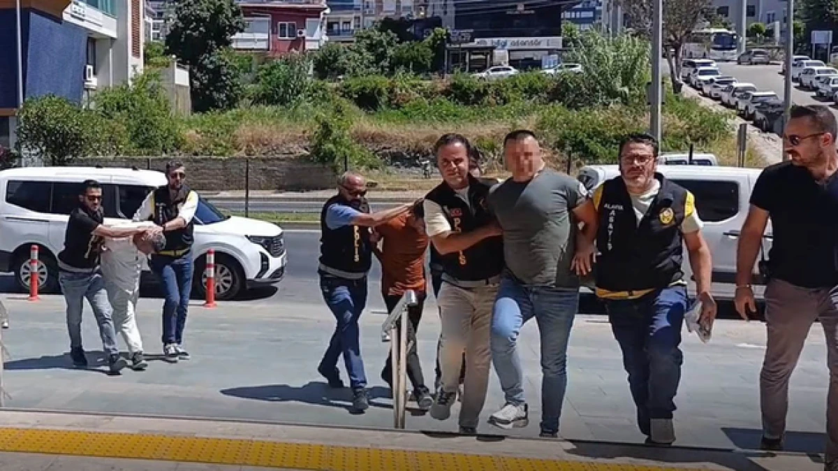 Antalya&rsquo;da husumetlisi tarafından pompalı t&uuml;fekle &ouml;ld&uuml;r&uuml;ld&uuml;