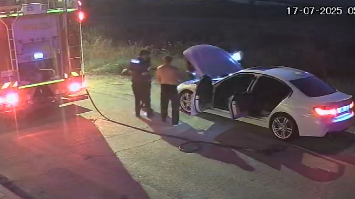 Antalya'da iş adamının lüks otomobiline saldırı 