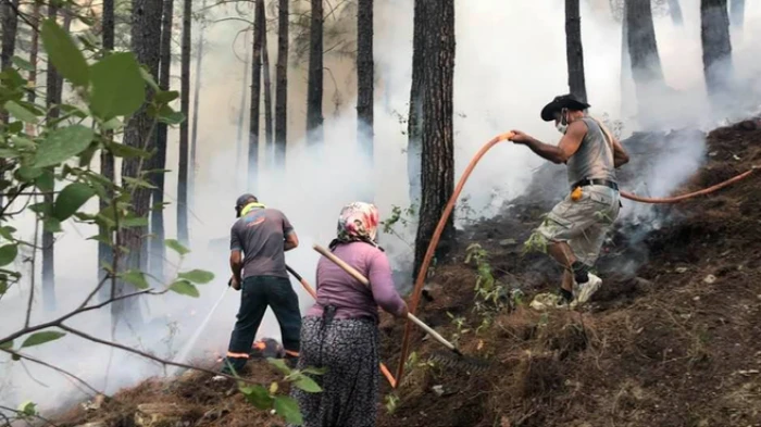 Antalya&rsquo;da k&ouml;yl&uuml;ler iki kez k&ouml;ylerini kurtardı, &Ccedil;evre &Ouml;d&uuml;l&uuml;&rsquo;n&uuml; kazandılar