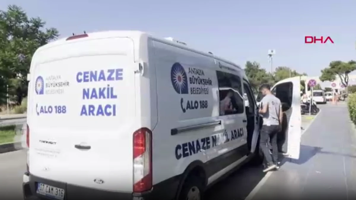 Antalya&rsquo;da otel odasında &ouml;l&uuml; bulundu; AFAD inceleme yaptı