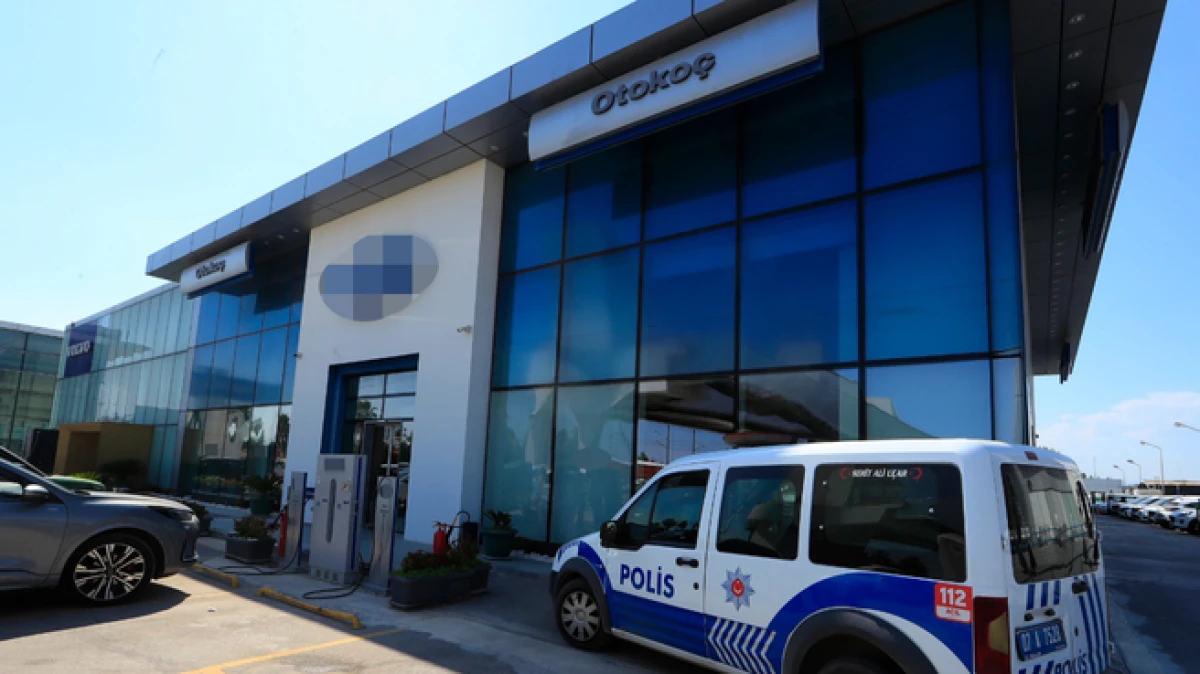 Antalya'da Otoko&ccedil; bayiine silahlı saldırı   