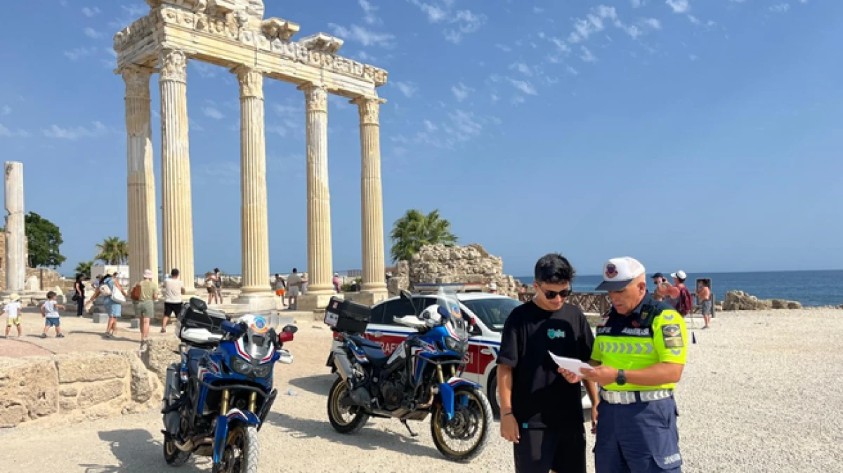 Antalya'da şok motosiklet denetimi: 965 araç trafikten men edildi   