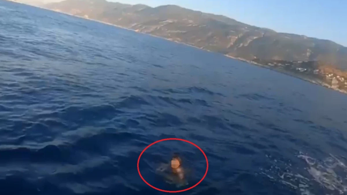 Antalya’dan Yunan adasına yüzerek kaçmaya çalışan şahıs yakalandı