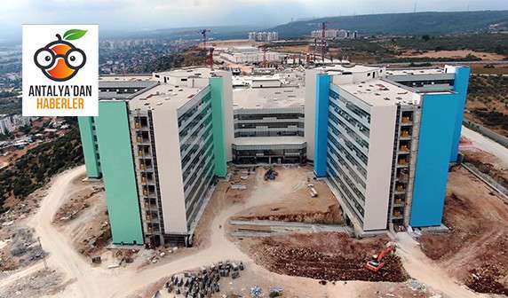 Antalya’nın yatak kapasitesini yüzde 50 artıracak şehir hastanesinde sona geliniyor 
