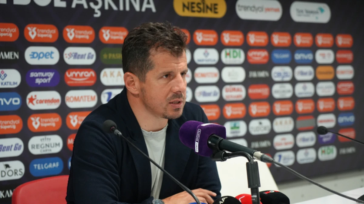  Antalyaspor'da Teknik Direktör Emre Belözoğlu görevinden ayrıldı