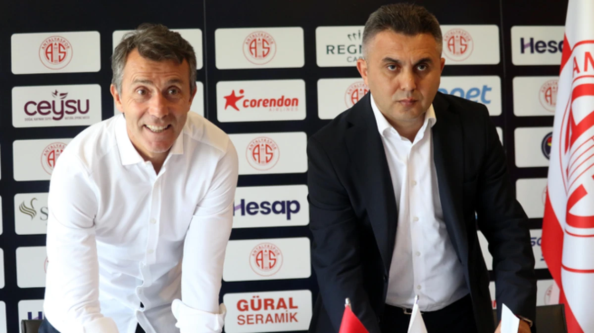 Antalyaspor'un yeni teknik direkt&ouml;r&uuml; B&uuml;lent Korkmaz oldu