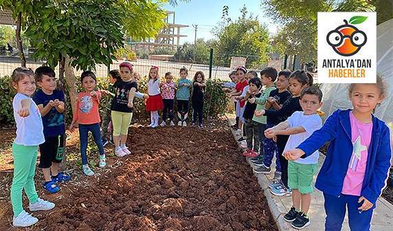 Döşemealtı Ekolojik Kreş öğrencileri doğayı öğreniyor