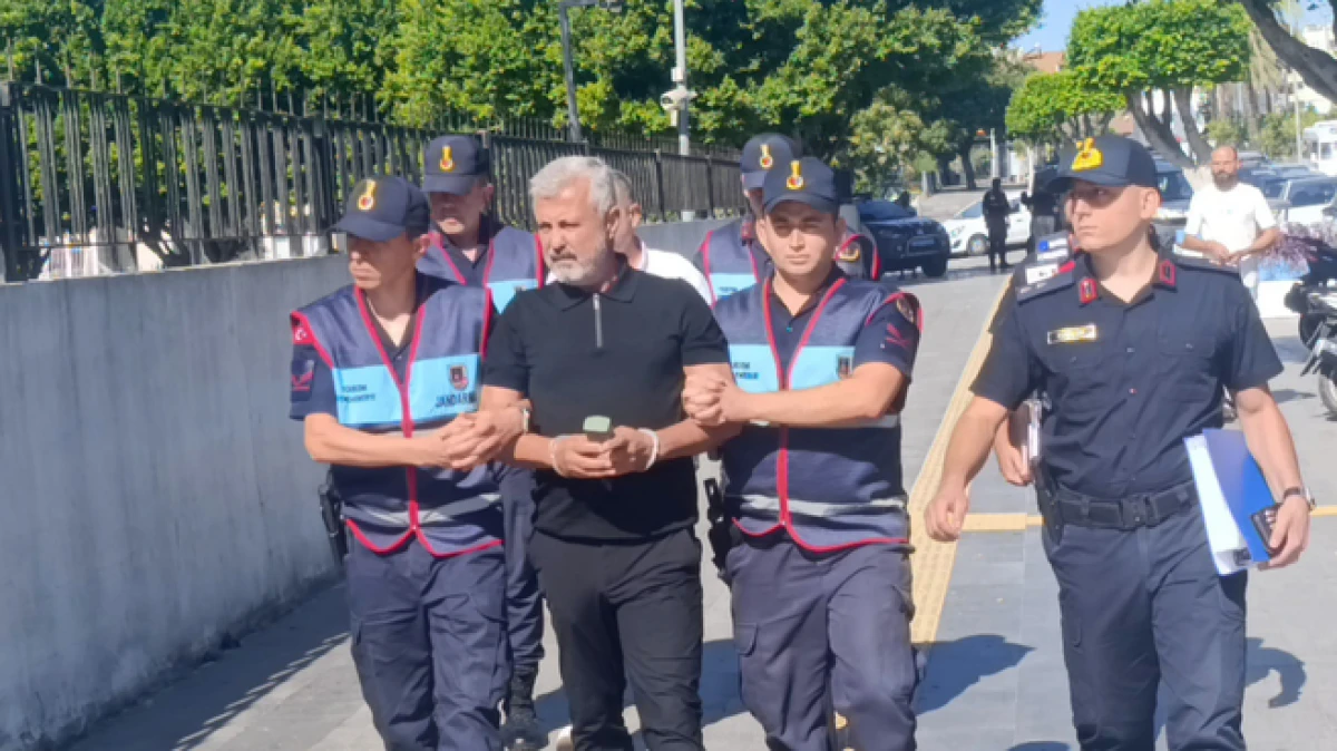 Gözaltına alınan eski Manavgat Belediye Başkanı Şükrü Sözen adliyeye sevk edildi   