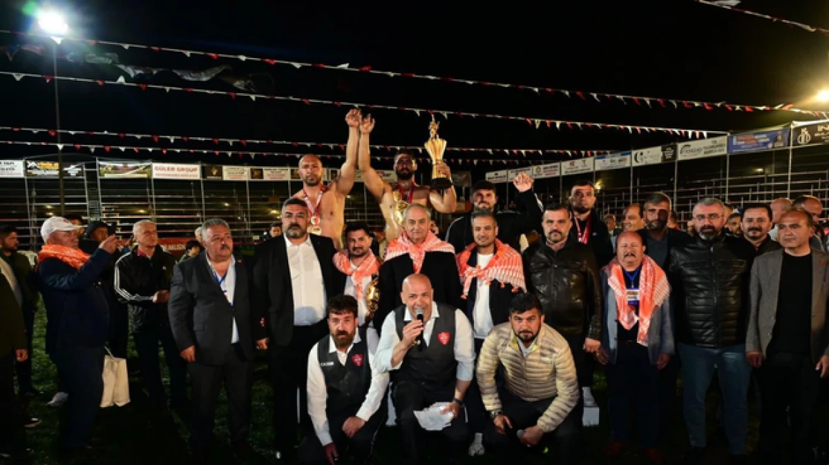 Kepez'in başpehlivanı Enes Doğan 