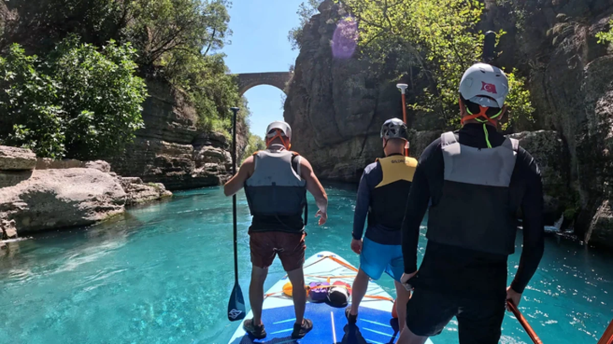 K&ouml;pr&uuml;l&uuml; Kanyon Rafting parkurunda farklı deneyim: Big SUP