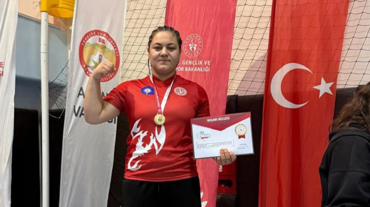 Korkutelili &Uuml;mm&uuml; G&uuml;ls&uuml;m Kemer&rsquo;den T&uuml;rkiye şampiyonluğu   