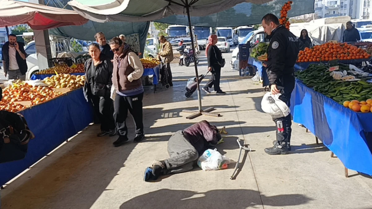 Manavgat&rsquo;ta semt pazarında sızdı vatandaşlar uyandıramayınca polis ve sağlık ekipleri m&uuml;dahale etti 