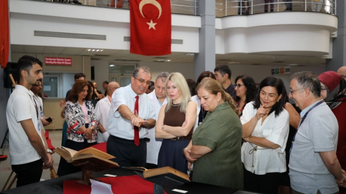 Türkiye Cumhuriyeti’nin ilk altın parası 100. yılında Akdeniz Üniversitesi’nde   